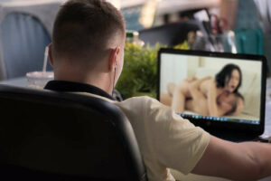 Pourquoi se masturbe-raison-masturbation-relation-en-france